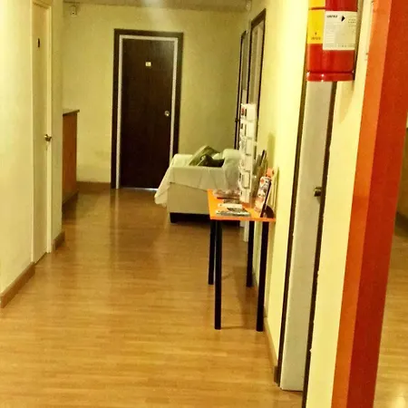 La Palmera Hostel *