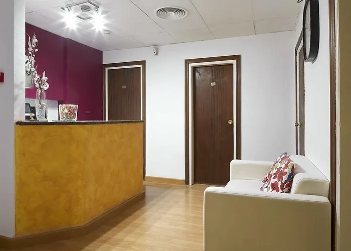 La Palmera 2* Barcelona