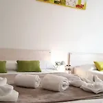 La Palmera 2*